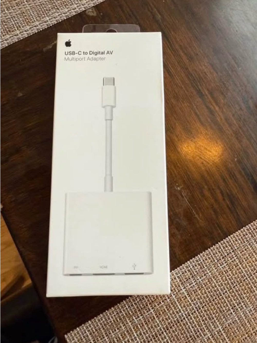 Apple USB-C Digital AV Multiport Adapter in White